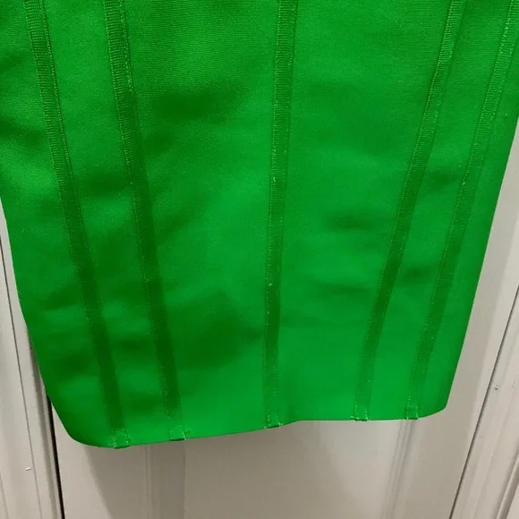 FASHION NOVA Green Bodycon Dress - Picture 4 of 6